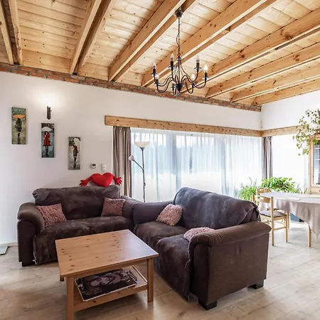 Casa vacanze Amazing In With Kitchen Jagatowo